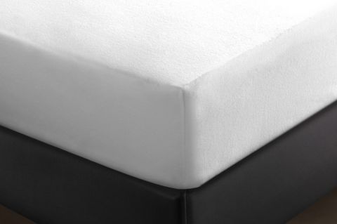 Hotel mattress protector