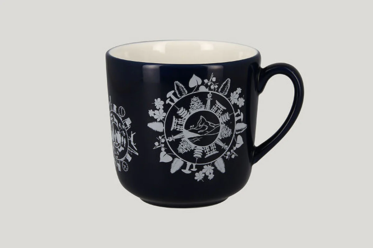 Porcelain mugs 7