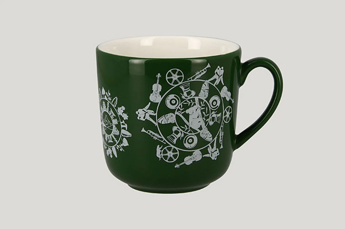 Porcelain mugs 4